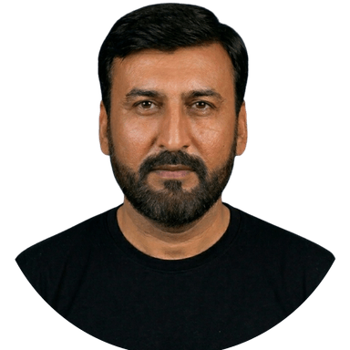 Shafiq, CEO of Izenth AI